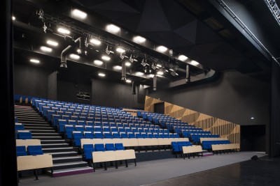 Amphithéâtre du Lycée Charles Péguy à Gorges