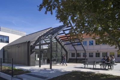 Bâtiment A du Lycée Charles Péguy à Gorges