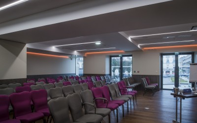 Salle de Conférences à l'Hôtel RADISSON BLU à Nantes 